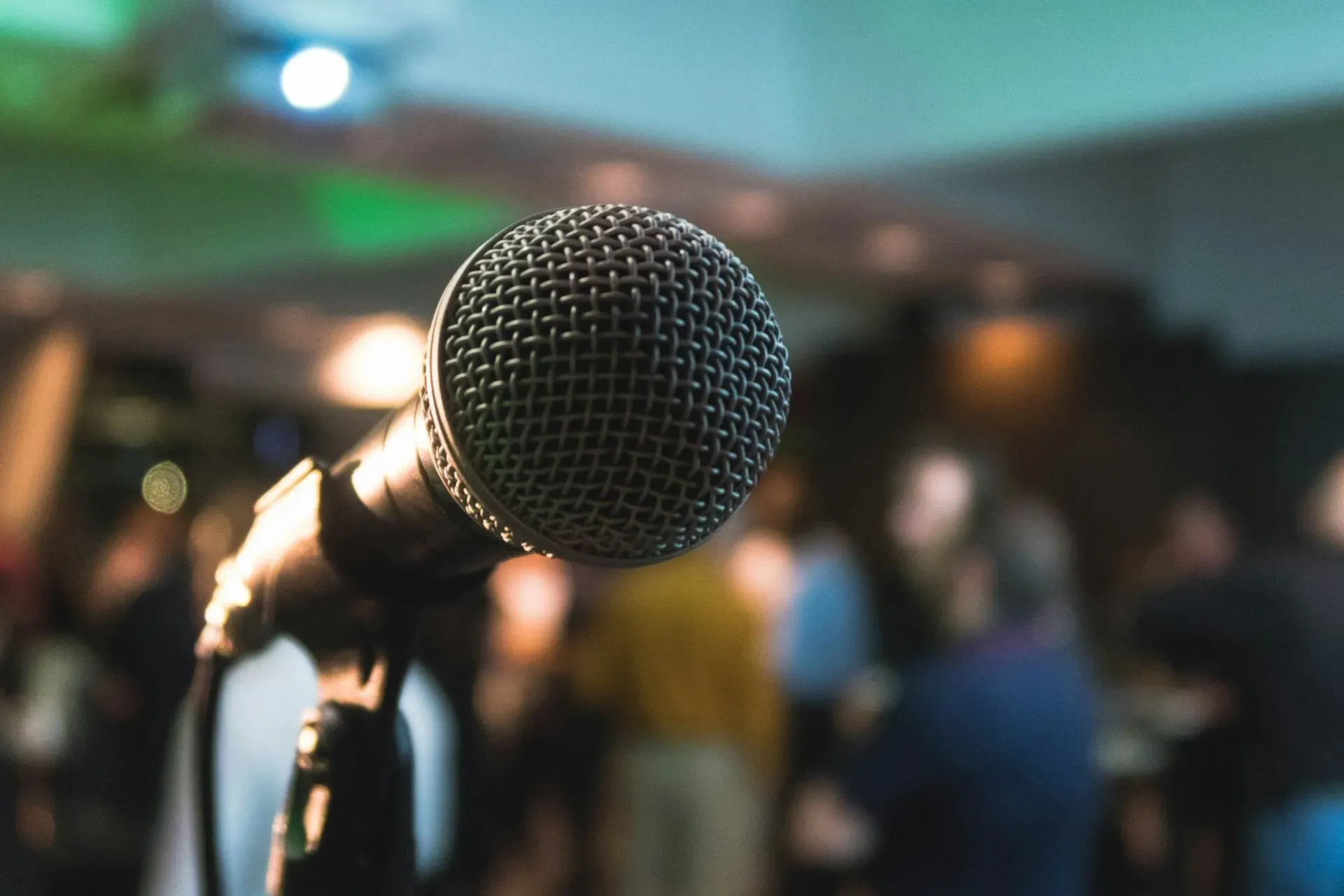 Comperes and mcs: comperes & mcs