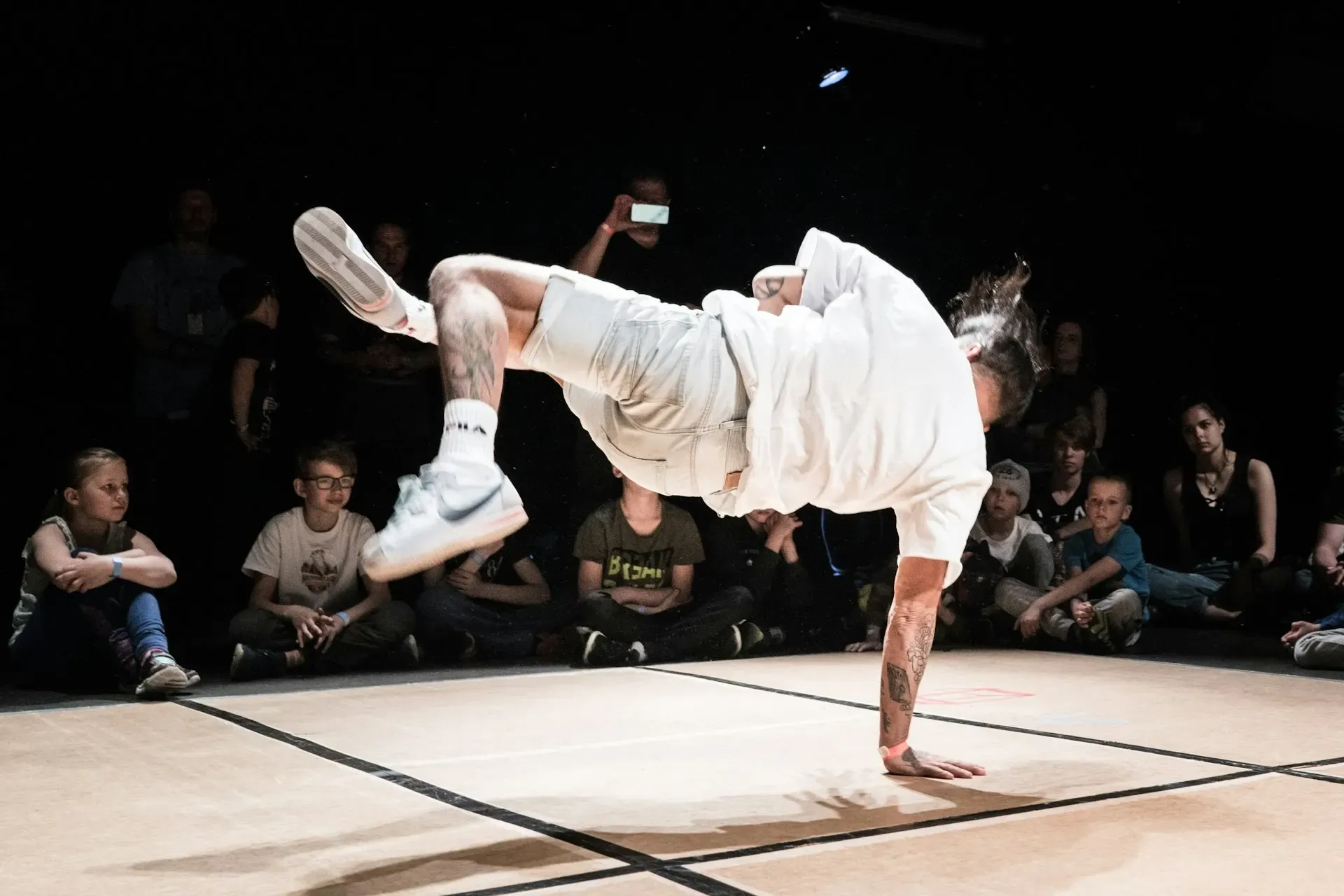 Breakdancers