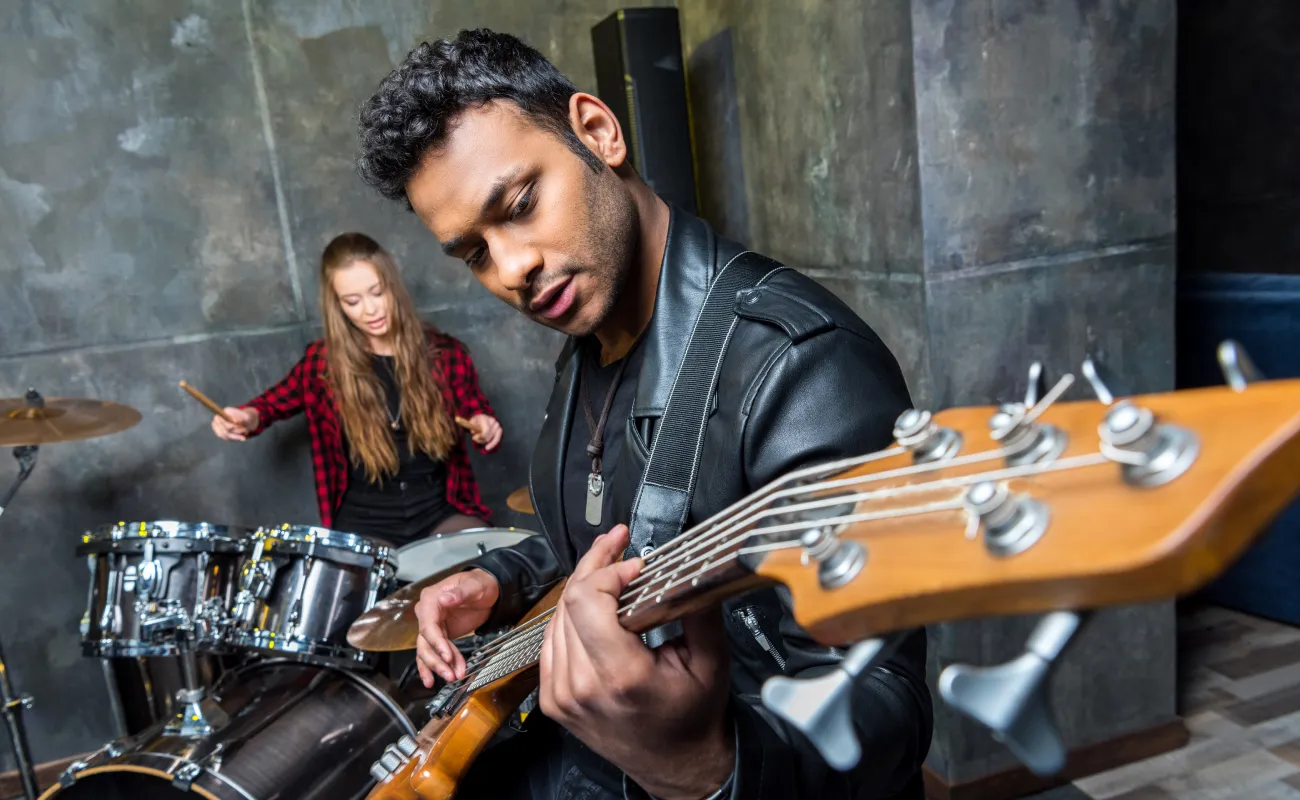 How to Choose a Bollywood Cover Band for Your Wedding