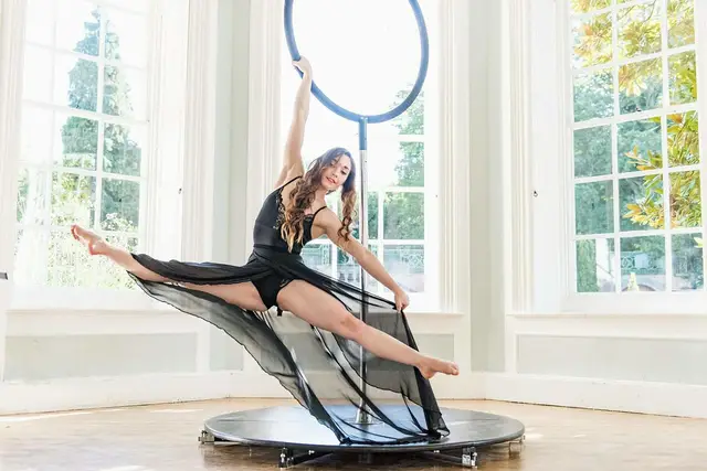 Freestanding aerial hoop for shows or champagne pouring: aerial performers, circus showman theme
