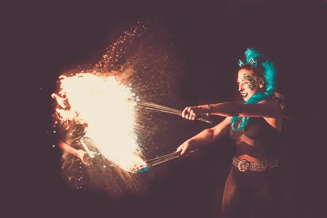 SFX titanium sparkle powder: fire performers