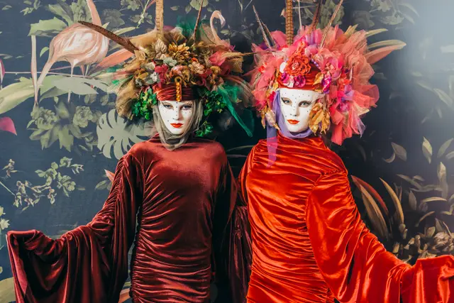 Floral venetian summer leaf red burgundy WITH MASK: living statues, enchanted garden theme