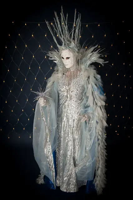 Ice venetian statue: living statues, winter wonderland theme